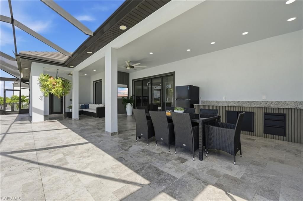 18 NE 6th St, Cape Coral, FL 33909 Photo
