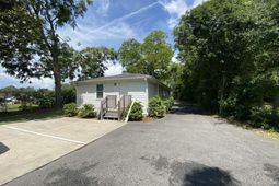 419 N Cedar Street  photo 4