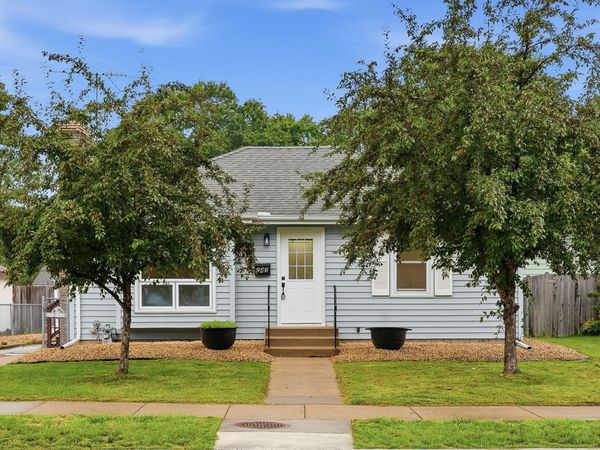 243 13th Avenue N, South Saint Paul, MN 55075
