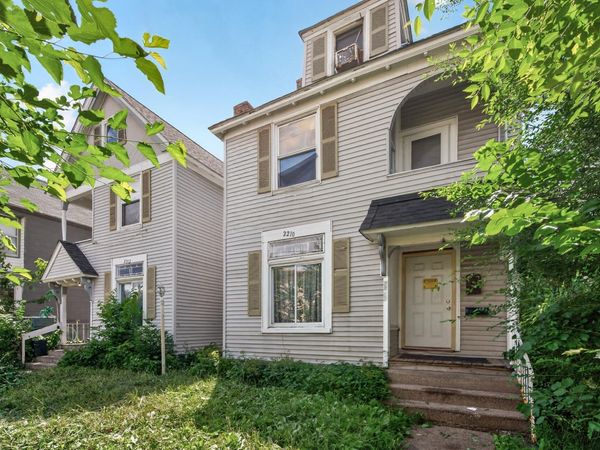2210 Oakland Avenue , Minneapolis, MN 55404