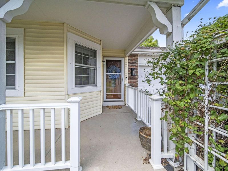 5062 Broadview Road, Columbus, OH 43230 Photo 7