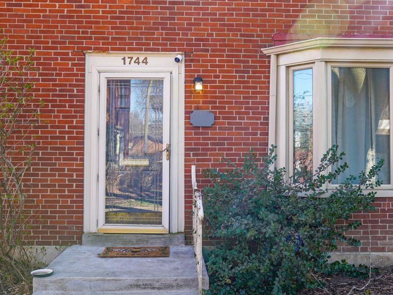 1740 E Broad Street, Columbus, OH 43203 Photo 18