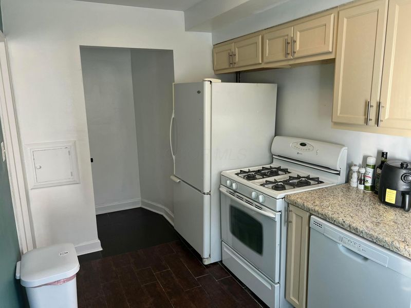 1740 E Broad Street, Columbus, OH 43203 Photo 31