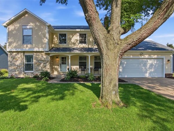 3911 Cottonwood Drive, Eau Claire, WI 54701