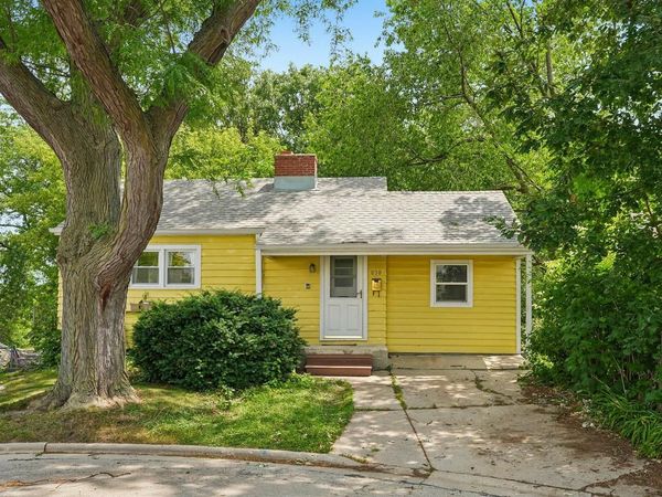 838 N 54th STREET, Milwaukee, WI 53208