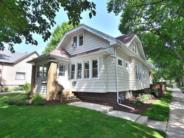 6602 Romona AVENUE, Wauwatosa, WI 53213