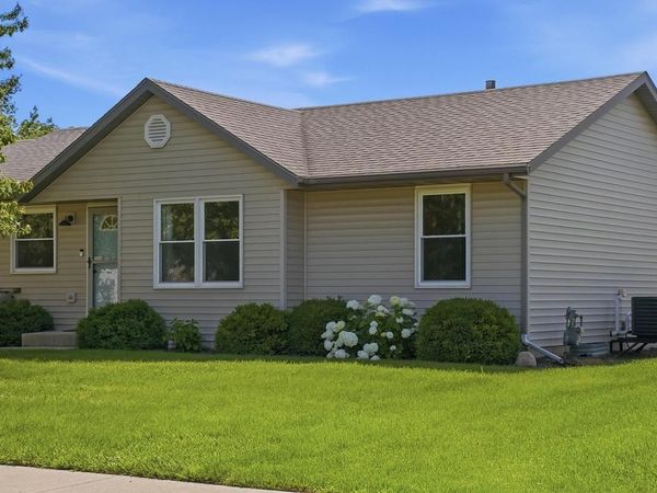 420 Wagner DRIVE, Clinton, WI 53525