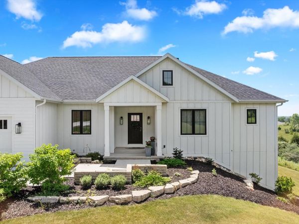 W6812 Lake View DRIVE, Elkhart Lake, WI 53020