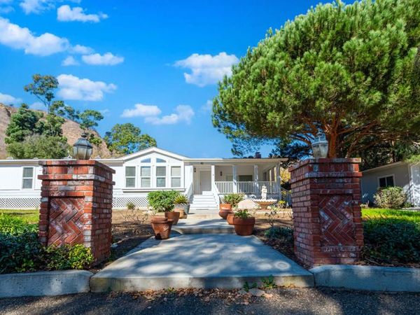 1057 La Loma Avenue, Somis, CA 93066
