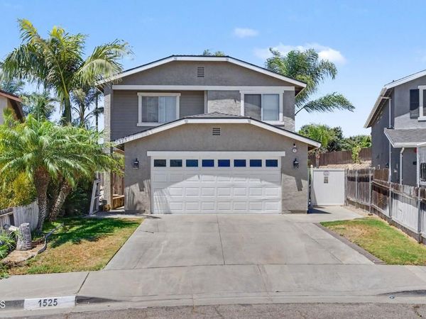 1525 Burnside Avenue, Ventura, CA 93004