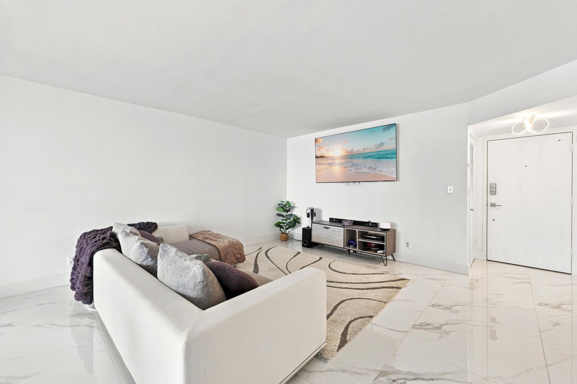 1000 S Ocean Boulevard, Unit 14o, Pompano Beach, FL 33062 Photo