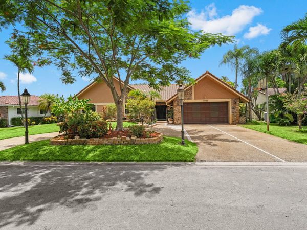 11182 NW 18th Court, Coral Springs, FL 33071