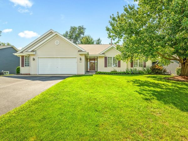 803 Babich Lane , Winnebago, IL 61088