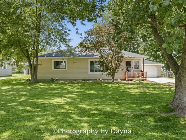 56 S 4080W Road , Kankakee, IL 60901