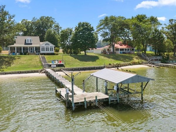 378 COTTAGE ROW, TAPPAHANNOCK, VA 22560