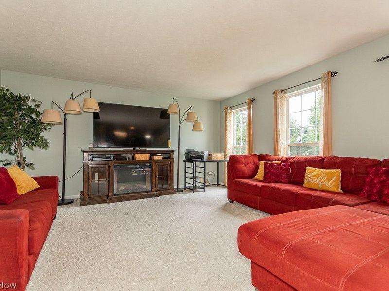 526 Deerwood Court, Painesville, OH 44077 Photo 21