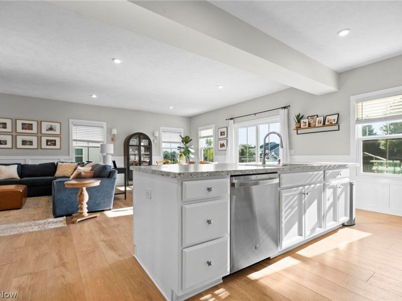 9457 Winfield Lane, North Ridgeville, OH 44039 Photo 12