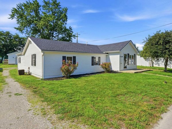 1729 Madison Street, Decatur, IN 46733