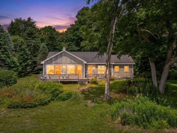 31 Charleston Road , Chebeague Island, ME 04017