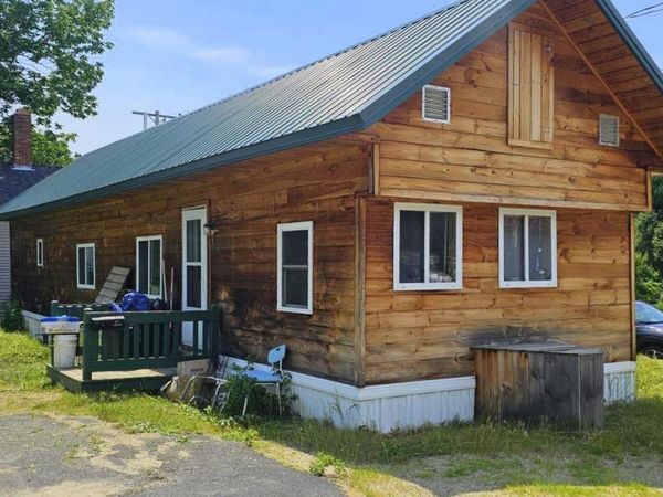 248 Pine Street , Rumford, ME 04276