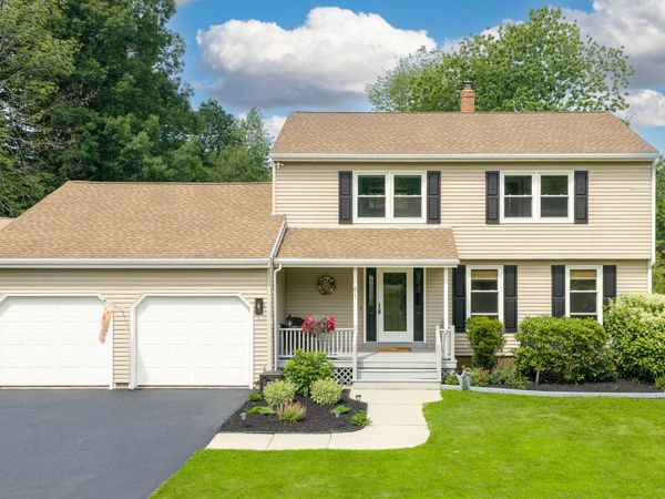 61 Broadturn Road, Scarborough, ME 04074