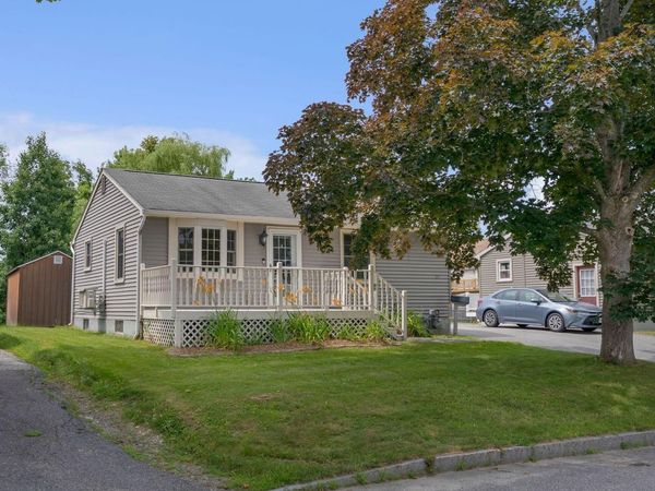29 Lowell Street, Westbrook, ME 04092