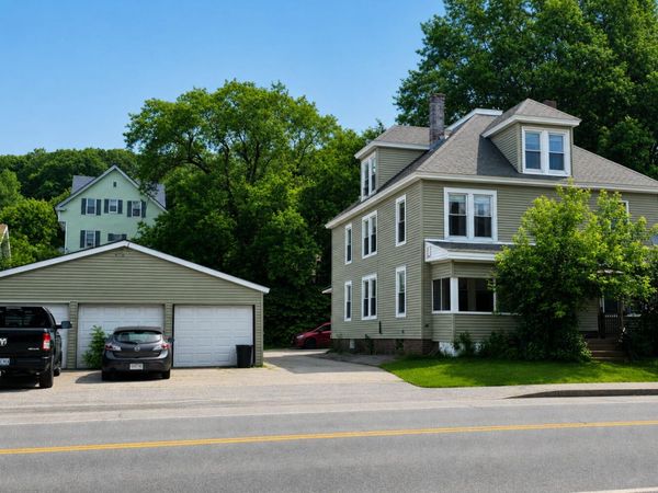 173 Main Street , Mexico, ME 04257