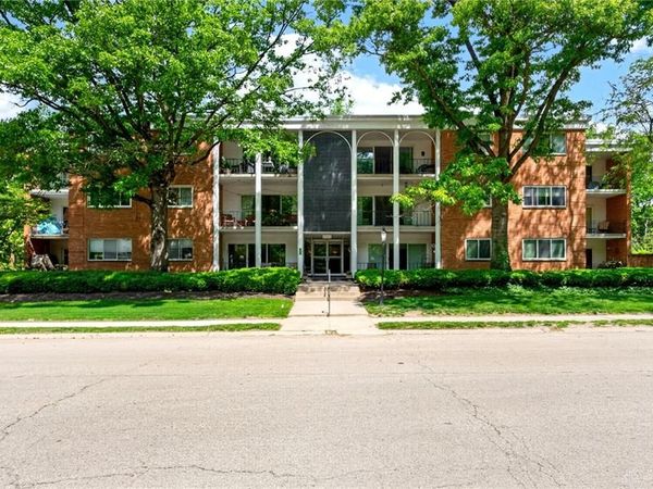3265 Southdale Drive, Unit 9, Kettering, OH 45409
