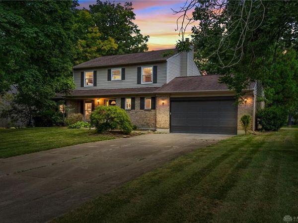 7826 Deerhurst Place, Maineville, OH 45039