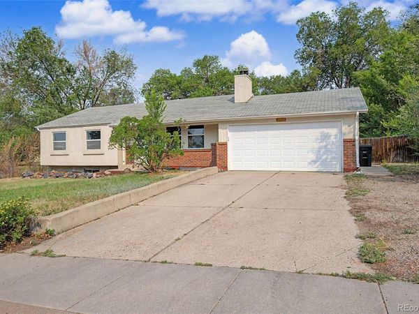 3760 Catalpa Drive , Colorado Springs, CO 80907