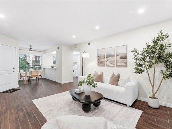 4201 West 5th Street, Unit 105, Santa Ana, CA 92703