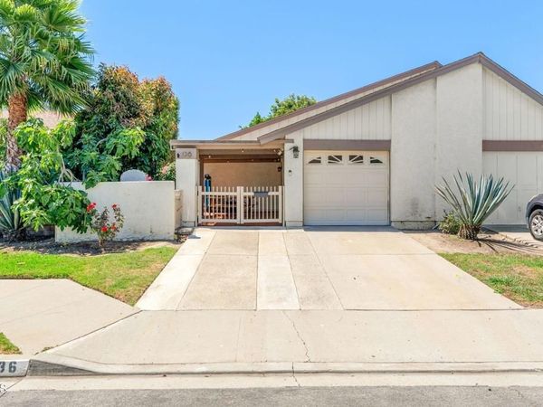 136 Tree Fern Court, Camarillo, CA 93010