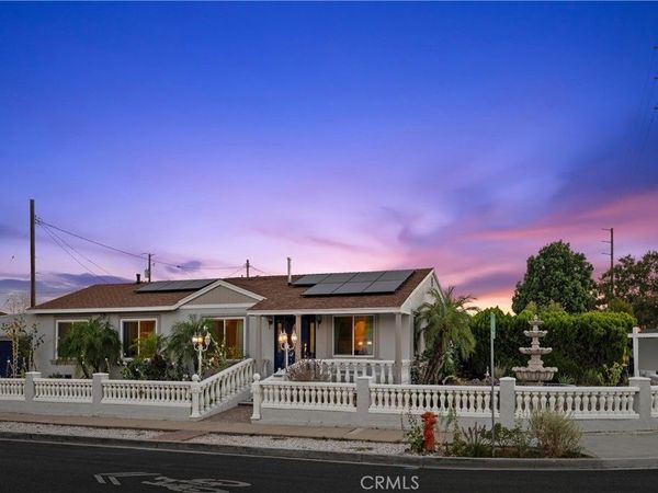 3300 W Chandler Boulevard, Burbank, CA 91505