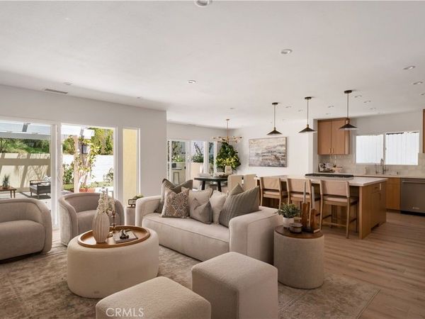 23105 Middlebank Drive, Newhall, CA 91321