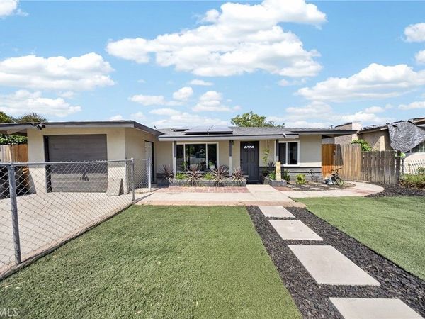 7726 Del Rosa, San Bernardino, CA 92410