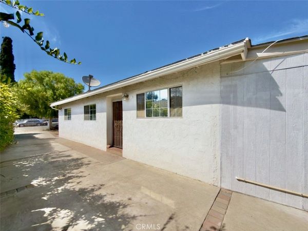 11454 Sunburst Street, Lakeview Terrace, CA 91342