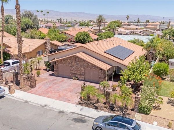 32320 Desert Vista, Cathedral City, CA 92234