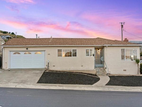 429 Hemlock Avenue, South San Francisco, CA 94080