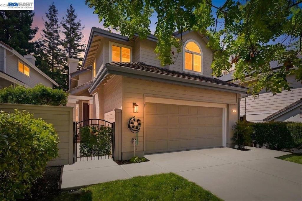 44 Summer Hill Ct, Danville, CA 94526 Main Photo