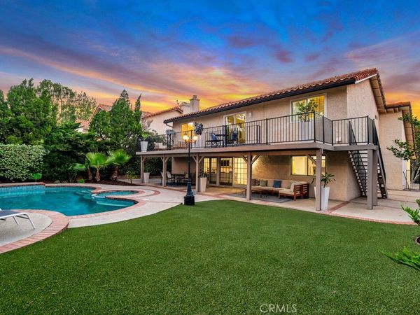 19208 Vista Grande Way, Porter Ranch, CA 91326
