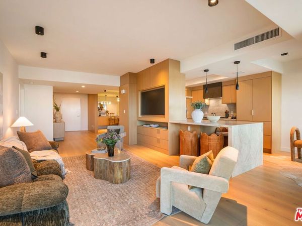 13600 Marina Pointe Drive, Unit 604, Marina Del Rey, CA 90292