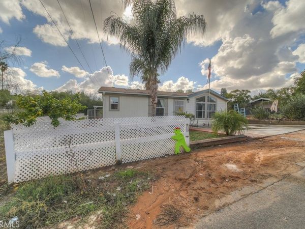 23591 Clara, Menifee, CA 92587