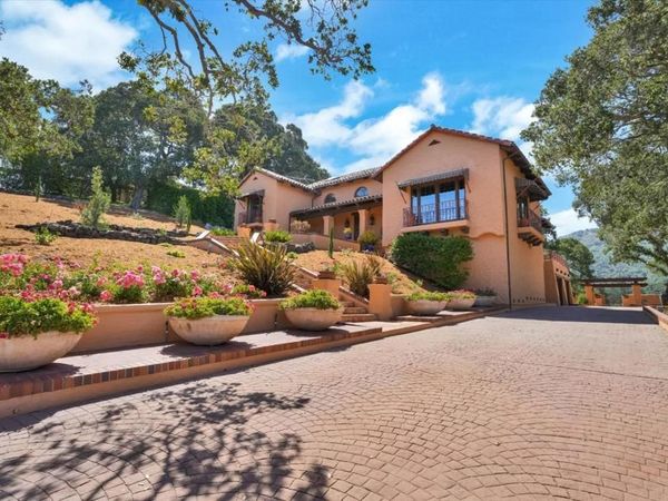 15295 Kennedy Road, Los Gatos, CA 95032