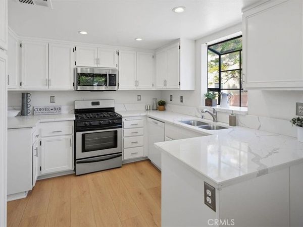 18102 Erik Court, Unit 553, Canyon Country, CA 91387