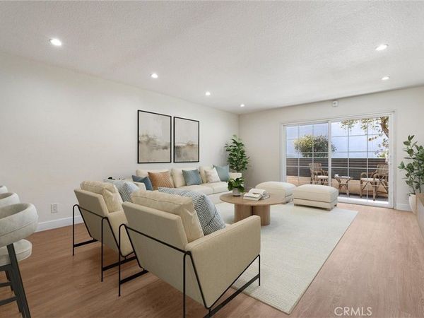 1121 Obispo Avenue, Unit 108, Long Beach, CA 90804