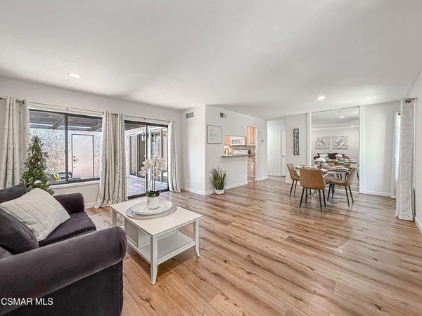27584 Rondell Street, Unit 25, Agoura Hills, CA 91301