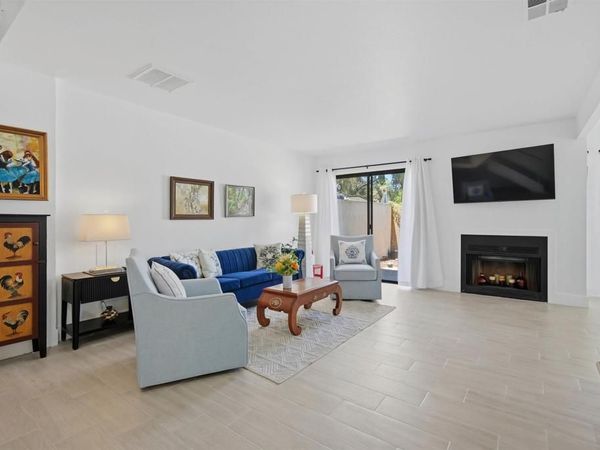 25 Bud Ct, Pleasant Hill, CA 94523