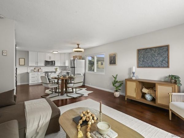 4477 Mentone St, Unit #211, San Diego, CA 92107