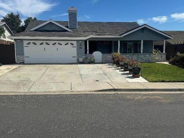 546 Cuesta Court, Soledad, CA 93960