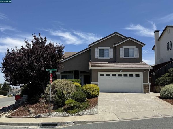 104 Sunpeak Dr, Pittsburg, CA 94565